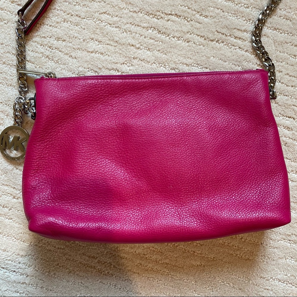NEW Never Used Magenta Pink Michael Kors Purse